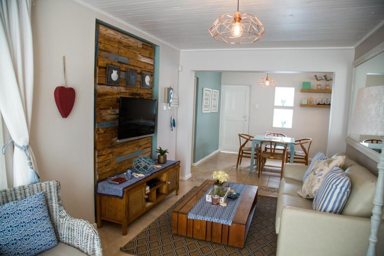 סווקופמונד Mylas Cottage מראה חיצוני תמונה